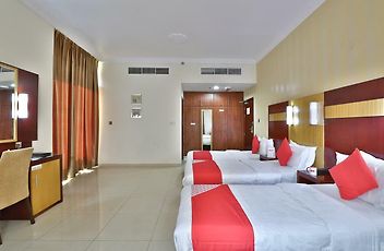 Oyo 130 Phoenix Hotel Dubai - 